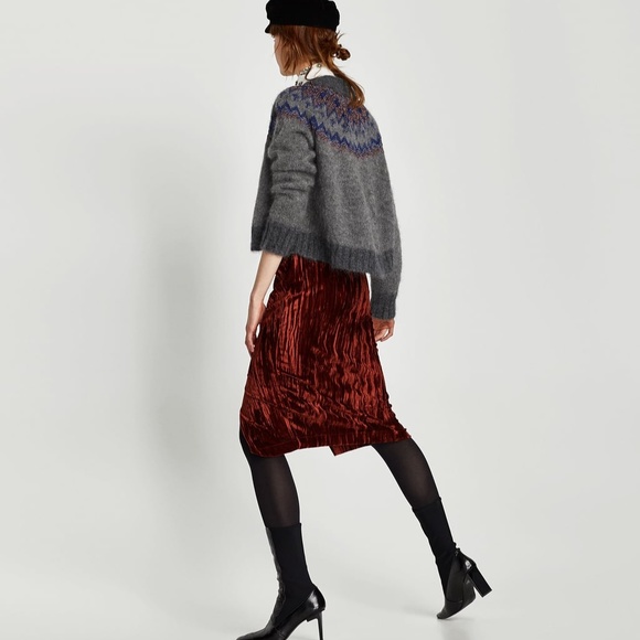 Zara Velvet Skirt in maroon wine - Picture 4 of 7